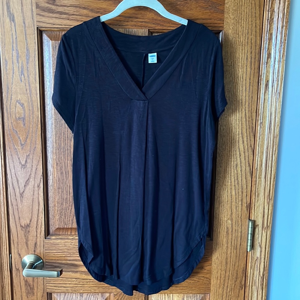 Black tunic tee